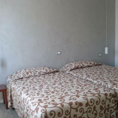 Bed And Breakfast Di Mara E Stefano Βερόνα Εξωτερικό φωτογραφία