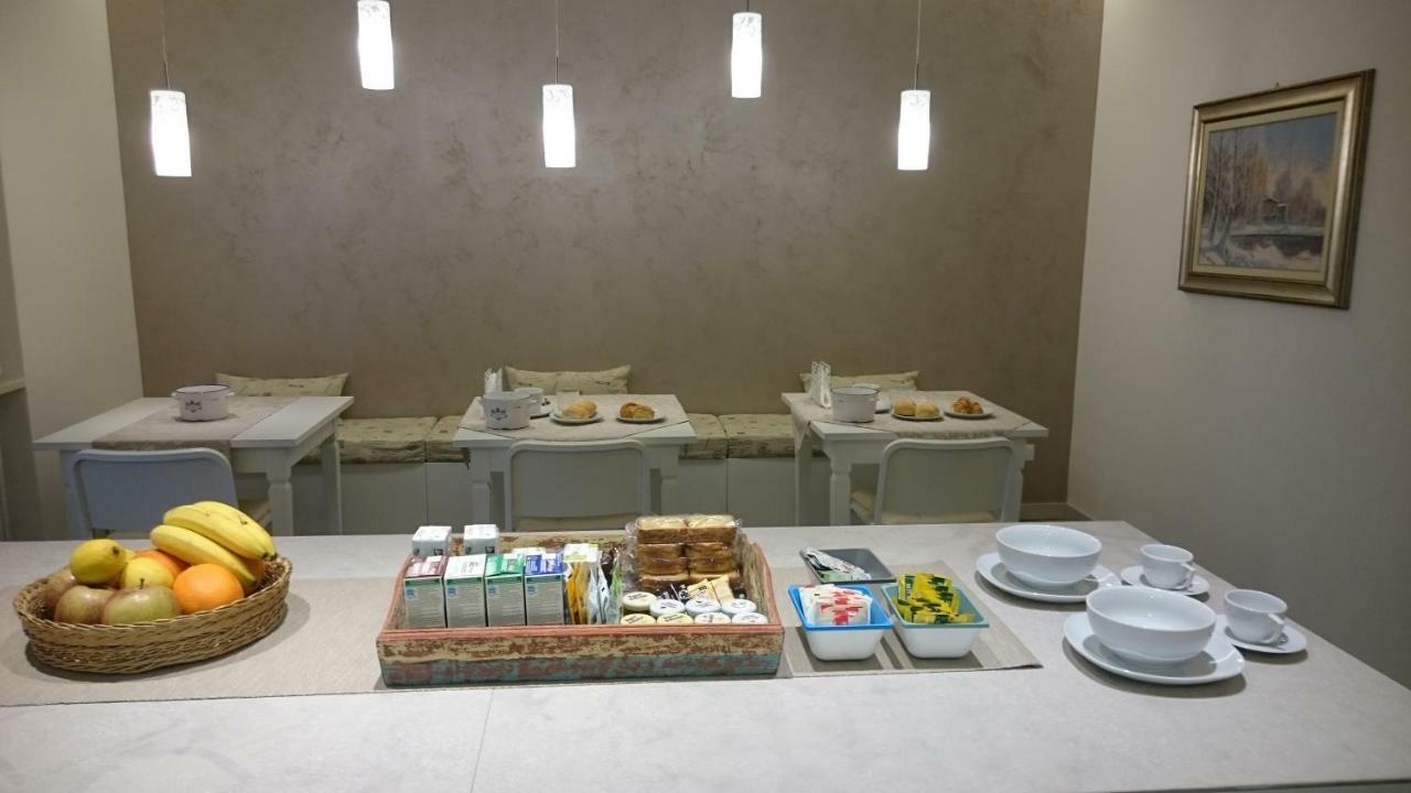 Bed And Breakfast Di Mara E Stefano Βερόνα Εξωτερικό φωτογραφία