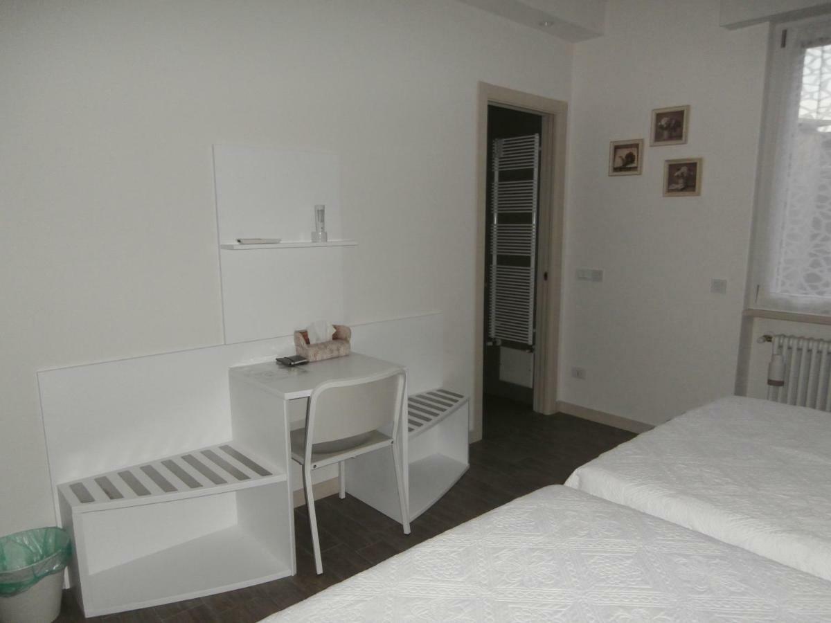 Bed And Breakfast Di Mara E Stefano Βερόνα Εξωτερικό φωτογραφία