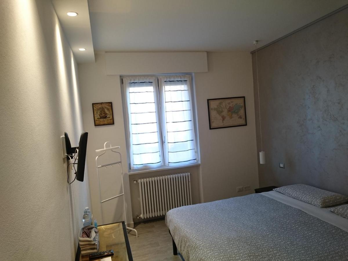 Bed And Breakfast Di Mara E Stefano Βερόνα Δωμάτιο φωτογραφία